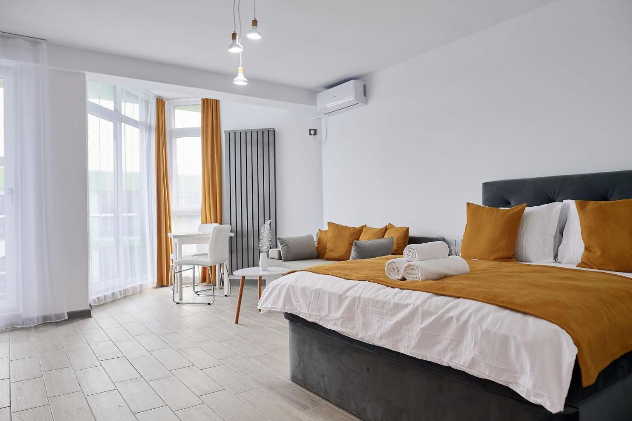 Sunrise King Studio Spa N Pool Beach Resort Navodari Ngoại thất bức ảnh